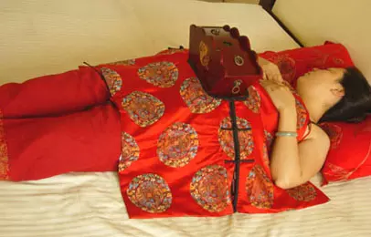 艾灸的作用是什么？ 怎樣用艾灸養(yǎng)生？